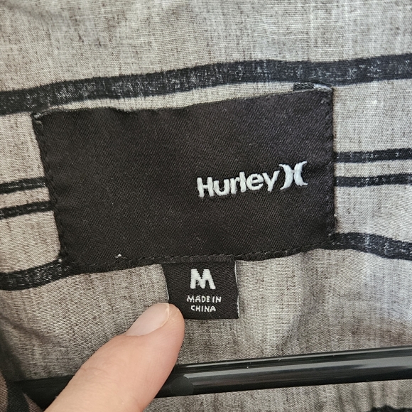 Hurley button front men's tee shirt top stripe pattern grey with pocket tshirt M - Picture 4 of 10